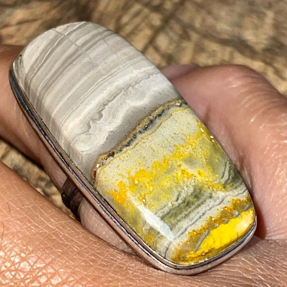 Indonesian Buzzing Bumblebee Jasper Ring Size 7 - Picture 11 of 11